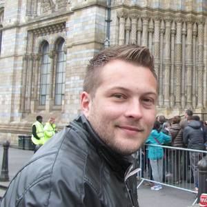 Meet your Posher, Denis